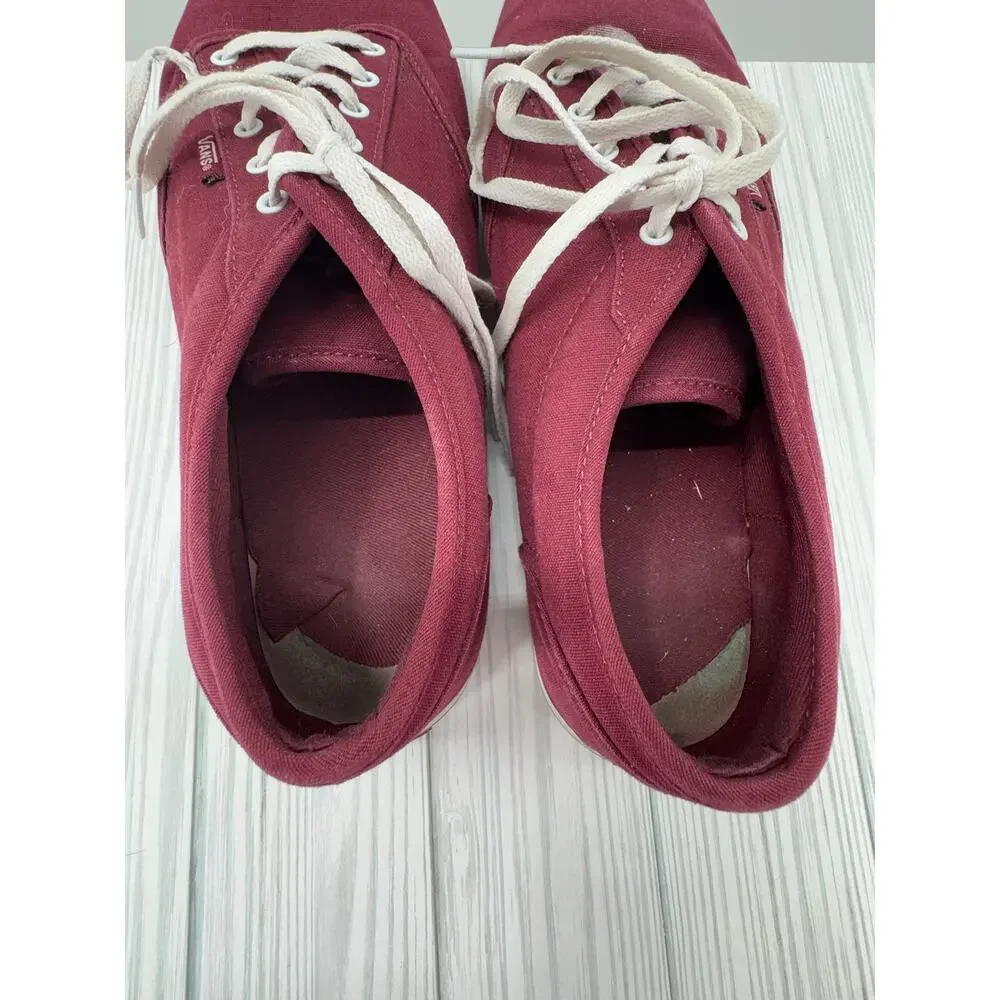 Van's Low Top Lace Up Women's Red Sneakers‎ Size 11 Casual Canvas Shoes
